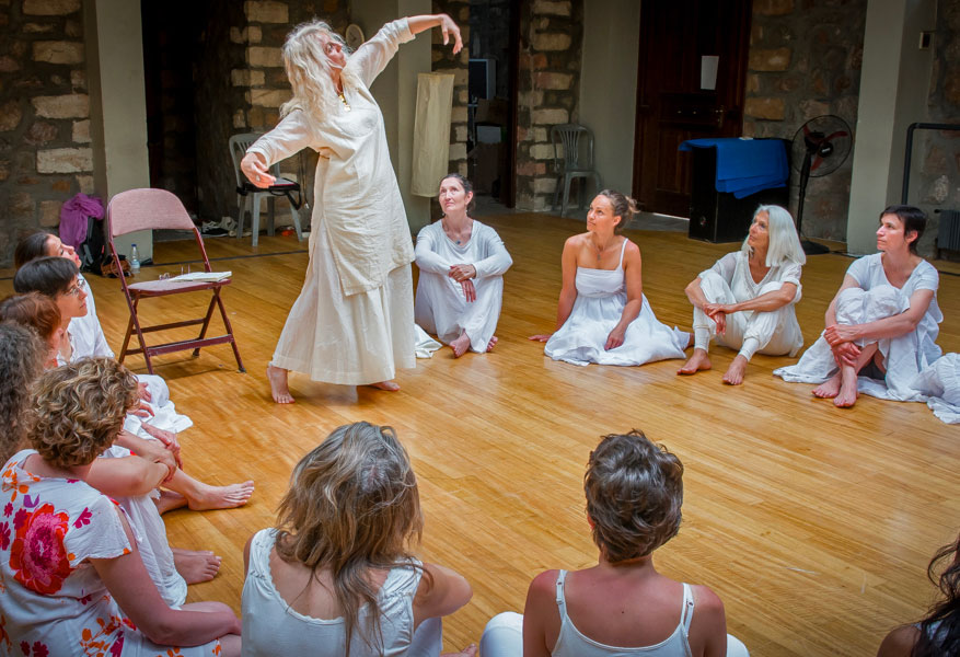Atelier danse en ligne Féminin sacré - Archétypes déesses grecques
